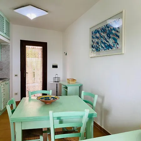Bilocale Vista Mare La Marmorata Санта-Тереза-Галлура